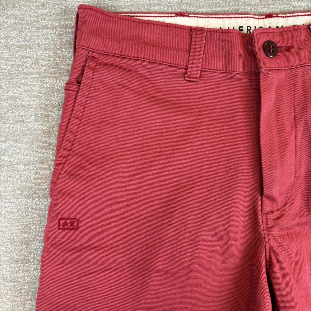 AE Slim Straight Lived-In Chino Shorts Washed Red American Eagle Mens 28